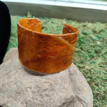 Load image into Gallery viewer, Small Vegetable Parchment Cuff
