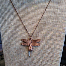 Load image into Gallery viewer, Quartz Crystal Dragonfly Necklace
