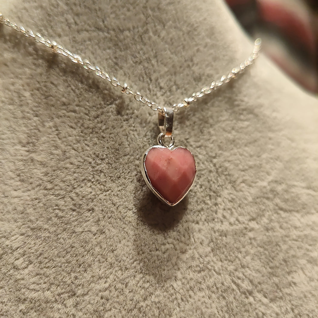 Dainty Faceted Rhodonite Heart Necklace