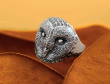 Load image into Gallery viewer, Sterling_Silver_Barn_Owl_Ring_Nina_Designs
