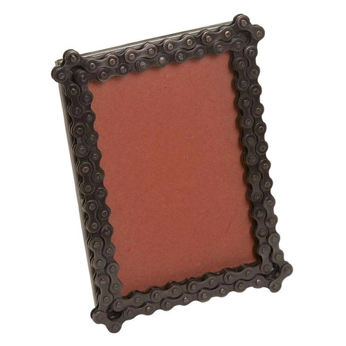 The 4x6 Bicycle Chain Picture Frame is unique. In dark brown. Bicycle chain, glass -  Fits 4x6 inch photo - 5Wx7H inches