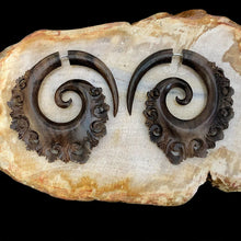 Load image into Gallery viewer, Sanur Hook Earrings
