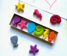 Load image into Gallery viewer, MermaidCrayonGiftBoxKagesKrayons
