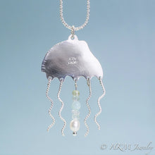 Load image into Gallery viewer, Sea Glass Jelly Necklace Teal
